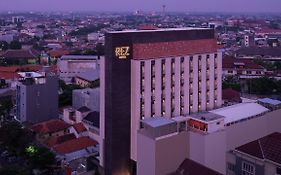REZ Hotel Semarang